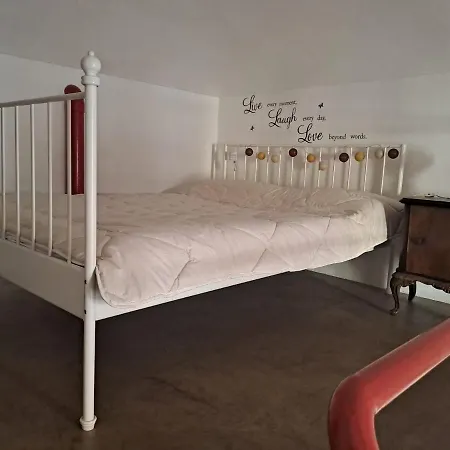 Piccolo Loft Zona Valentino Διαμέρισμα *